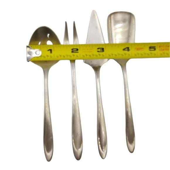 Vintage Meriden Silverplate Co. Serving Utensils First Lady Pattern Set Of 4 - Picture 8 of 11